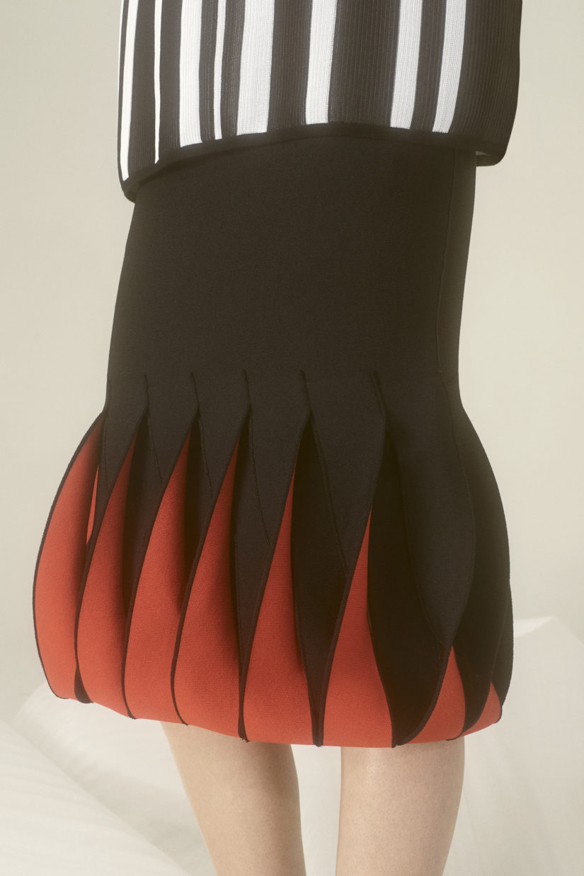 Bicolor Intarsia Loop Skirt